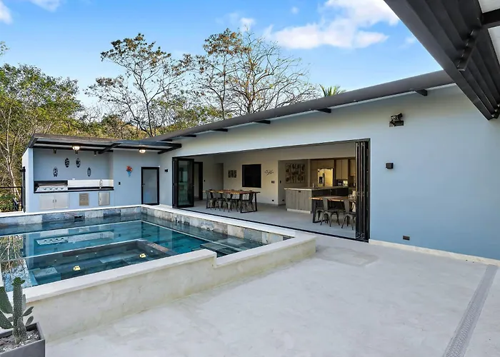 Brand-new 6bd Giant With Private Pool By Spcr * Potrero (Guanacaste)