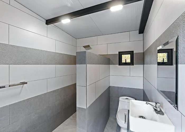 Brand-new 6bd Giant With Private Pool By Spcr Ferienhaus *
